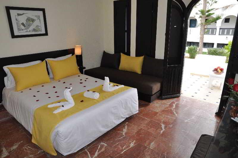 Hotel Les Omayades Agadir Buitenkant foto
