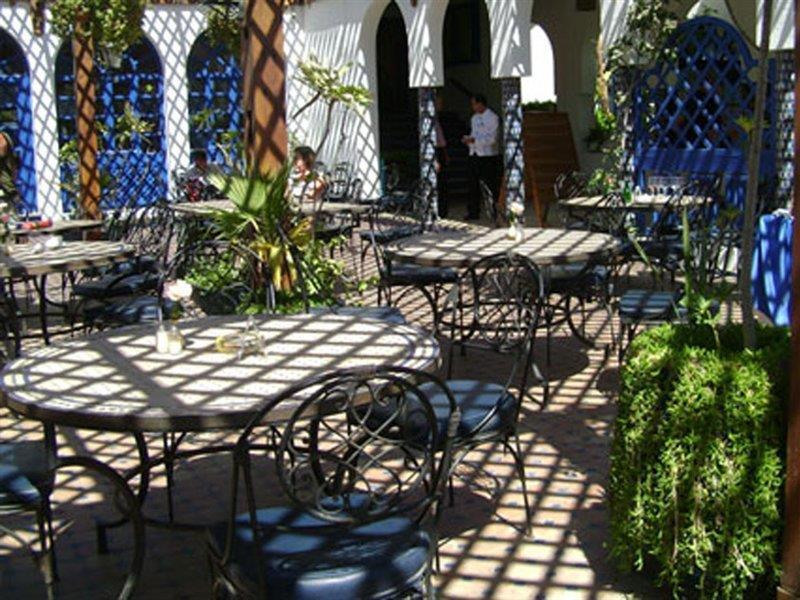 Hotel Les Omayades Agadir Buitenkant foto