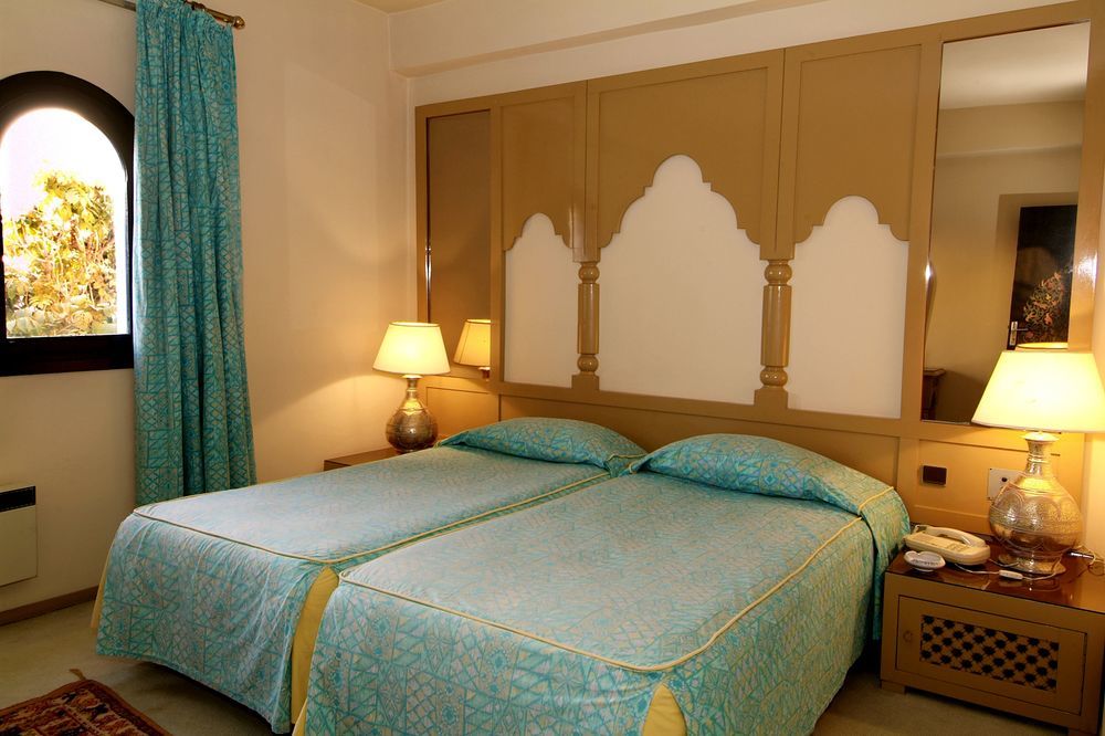 Hotel Les Omayades Agadir Buitenkant foto