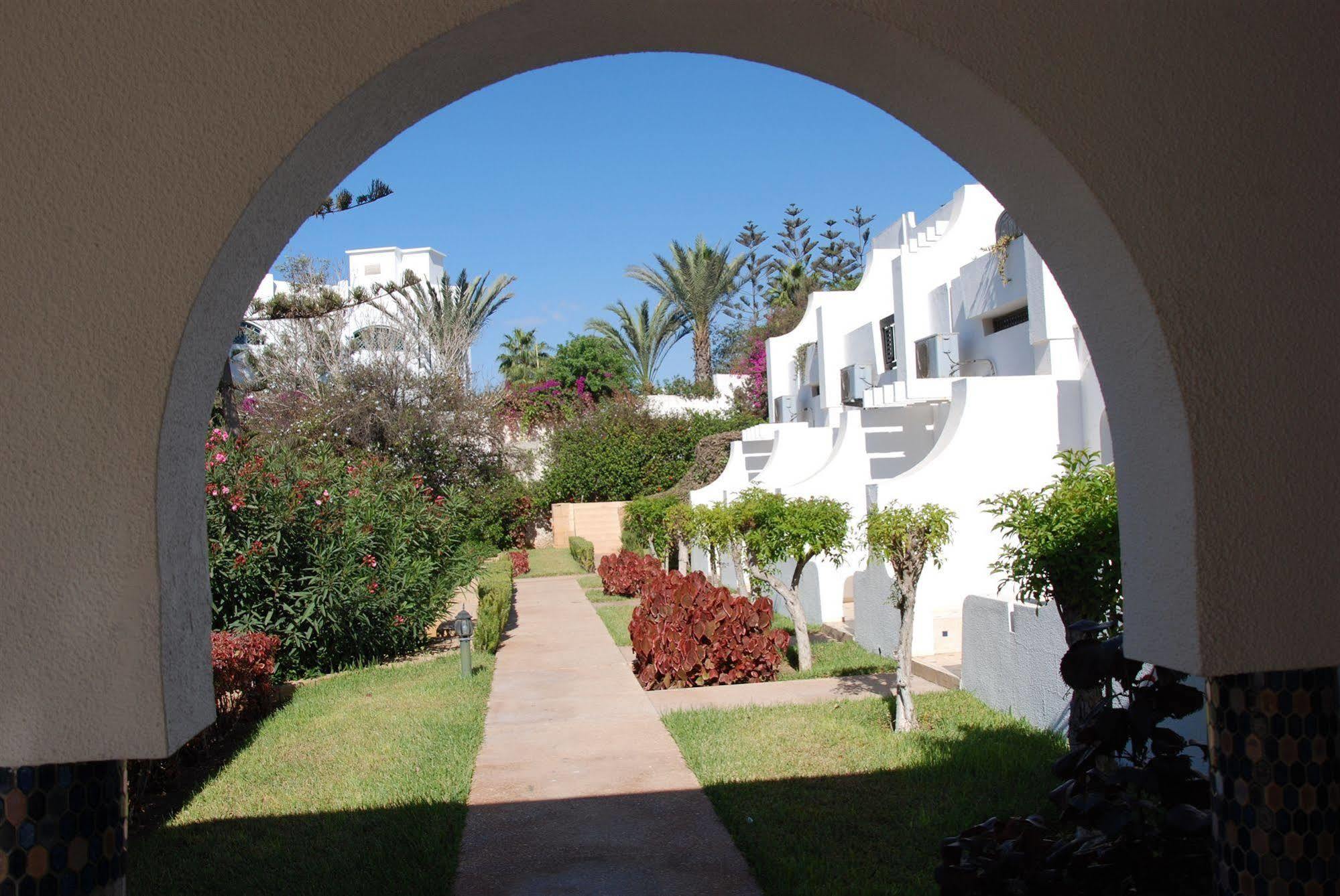 Hotel Les Omayades Agadir Buitenkant foto