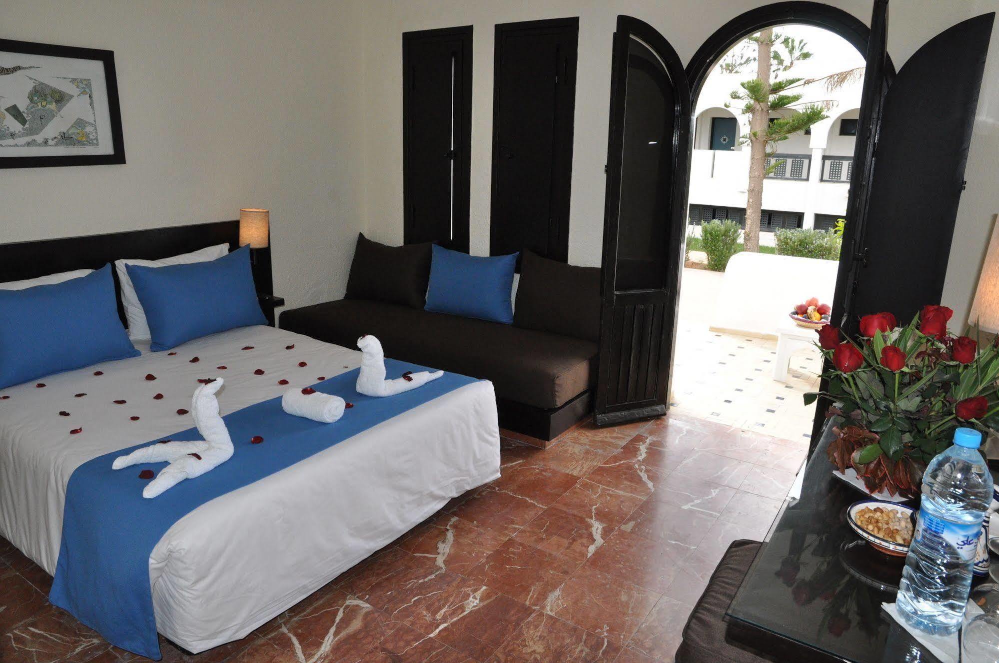 Hotel Les Omayades Agadir Buitenkant foto