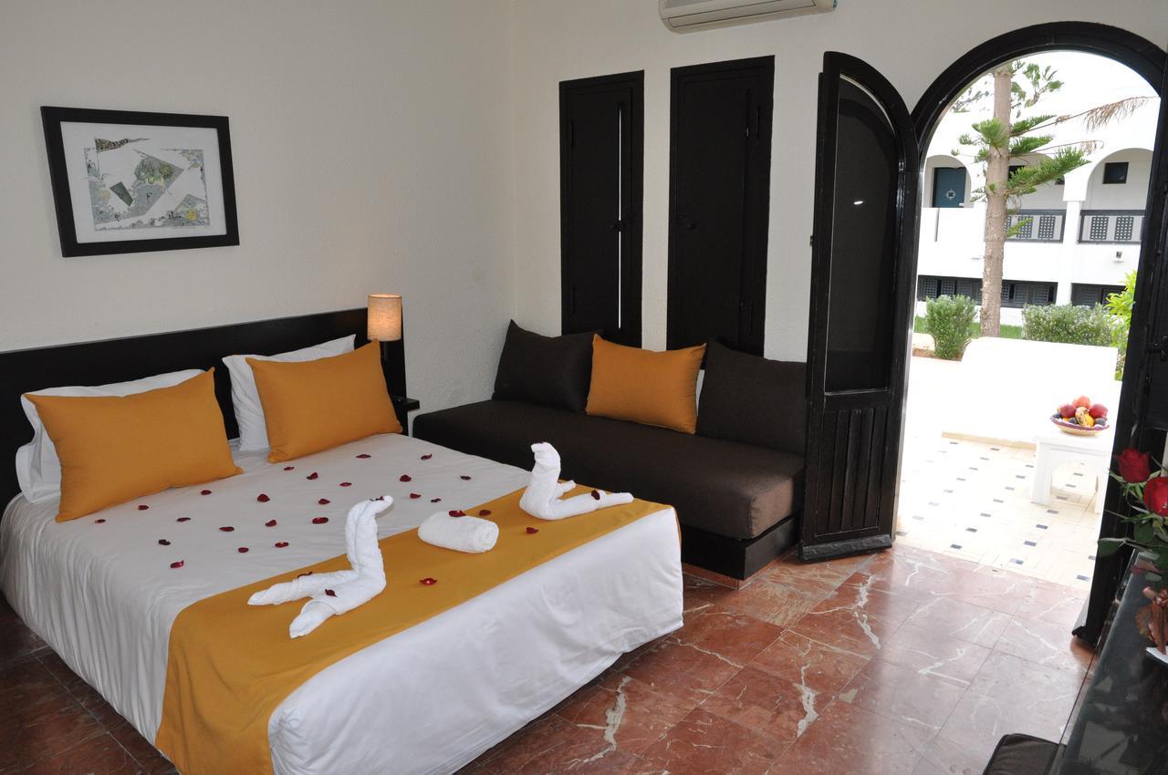 Hotel Les Omayades Agadir Buitenkant foto